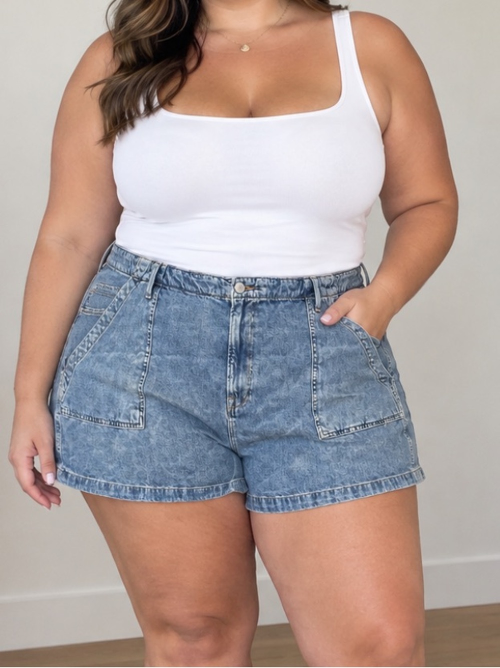 NEW! Good American denim shorts